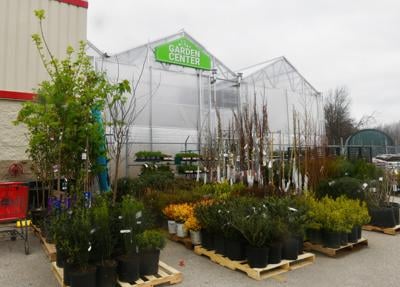 Tractor Supply unveils major remodel of Ashtabula store ...