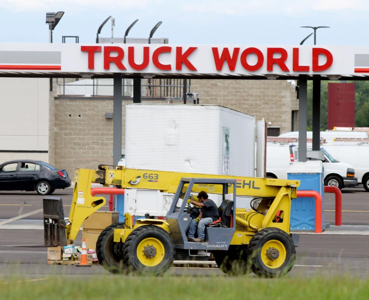 0728 truck world