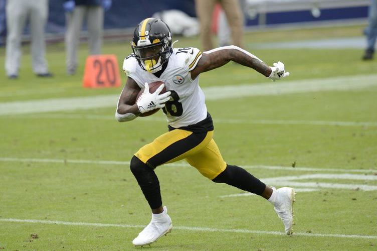 Steelers WR Diontae Johnson at Pracitce, WRs Work Ball Security