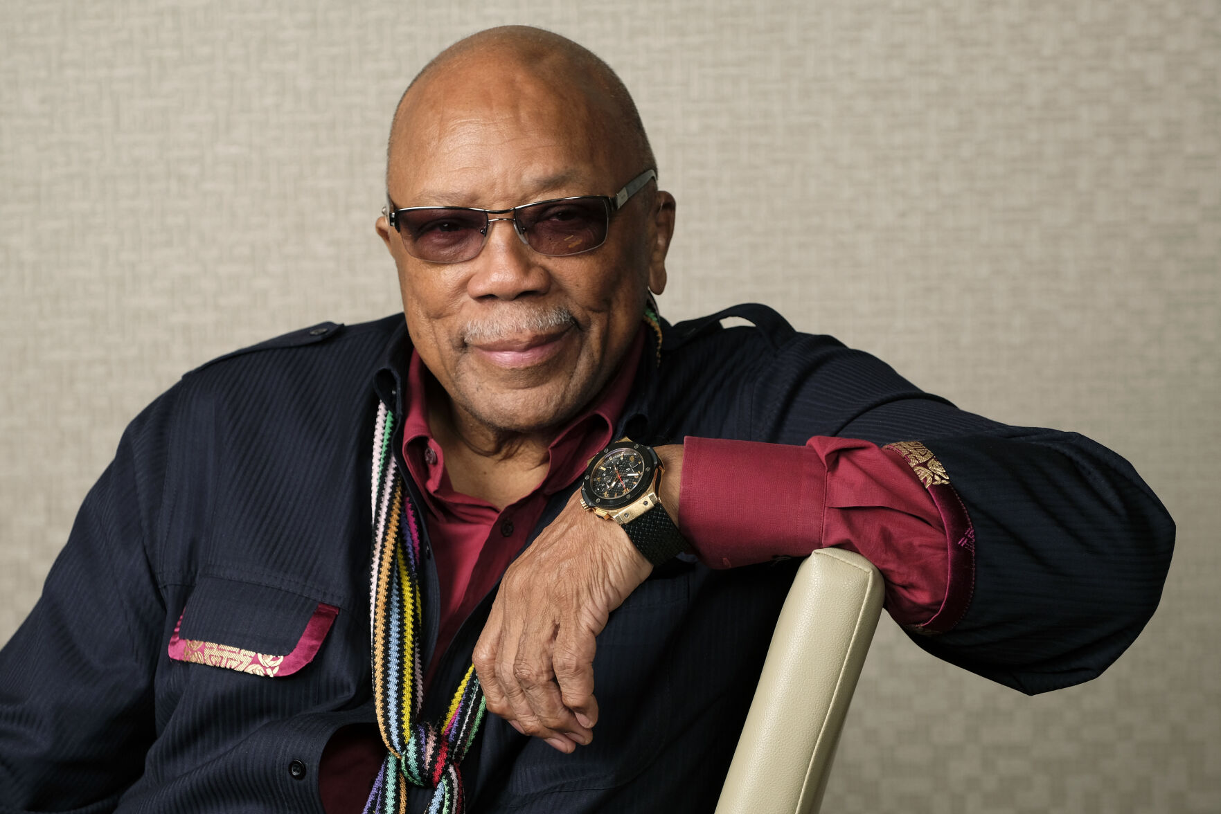 Quincy Jones, Music Titan Who Worked With Everyone From Frank Sinatra ...