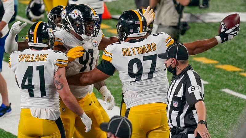 Pittsburgh Steelers defensive tackle Cameron Heyward (97) carries