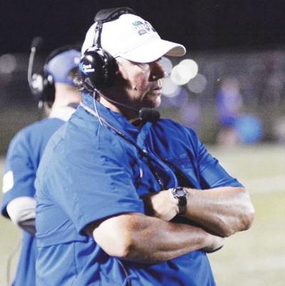 Madison Football Coach Willis To Step Down After Friday S Game