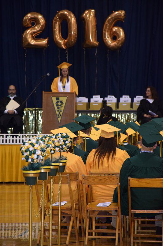 Lakeside High School hosts graduation ceremony Local News