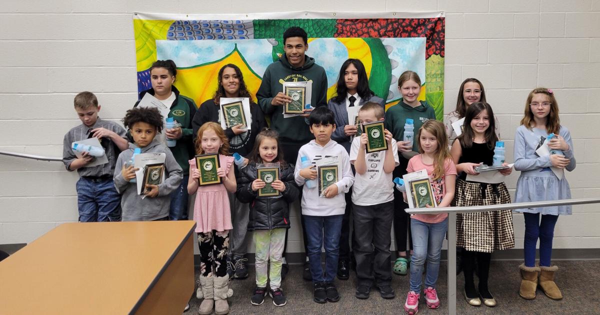 Ashtabula Area City Schools board hosts first meetings of the year Ashtabula Area City Schools board hosts first meetings of the year