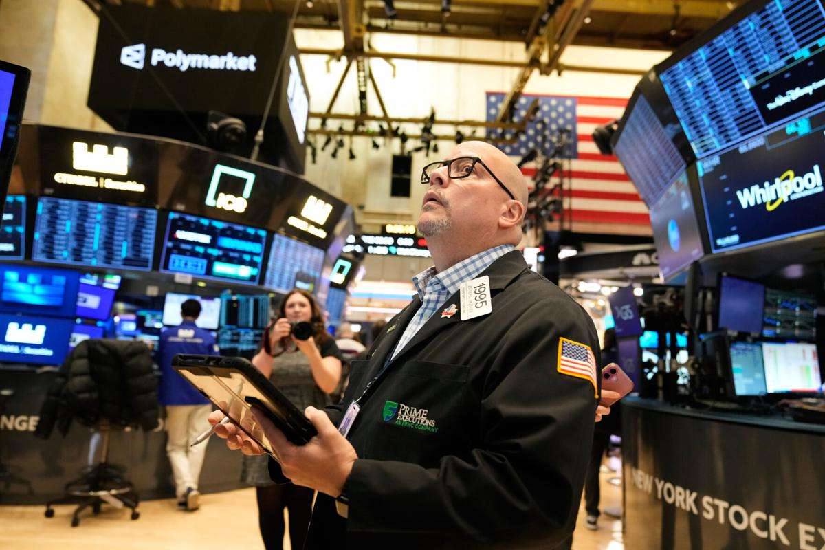 Wall Street continues to shake a day after its sell-off as Nvidia, bitcoin  and gold swing | Region | starbeacon.com