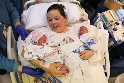 Rare Mono Mono Newborn Twins Doing Well In Ohio News