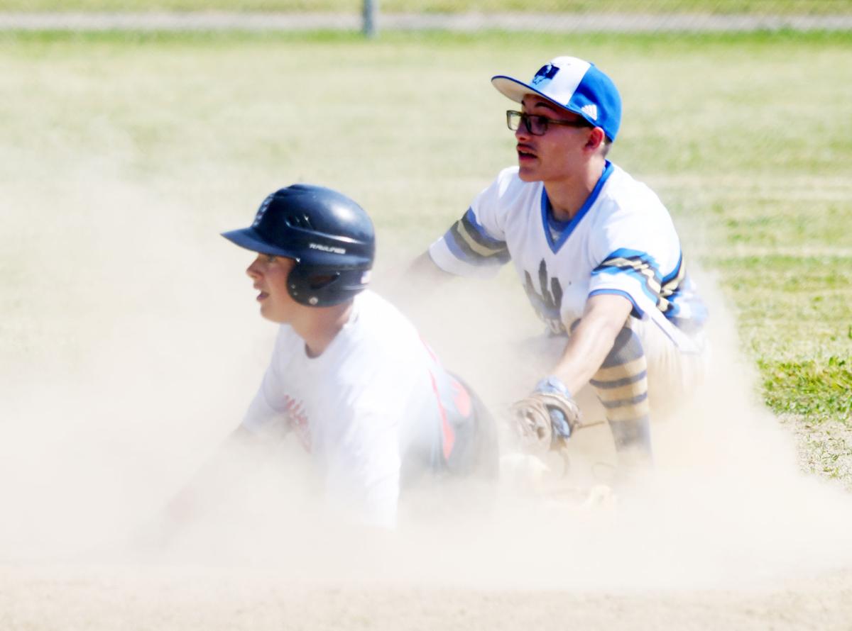 0704 14 and under 7