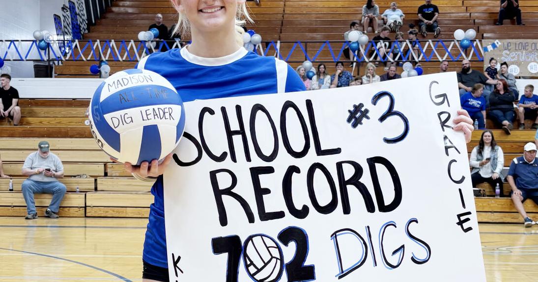 Gracie Kless breaks Blue Streaks record in career digs | Sports ...