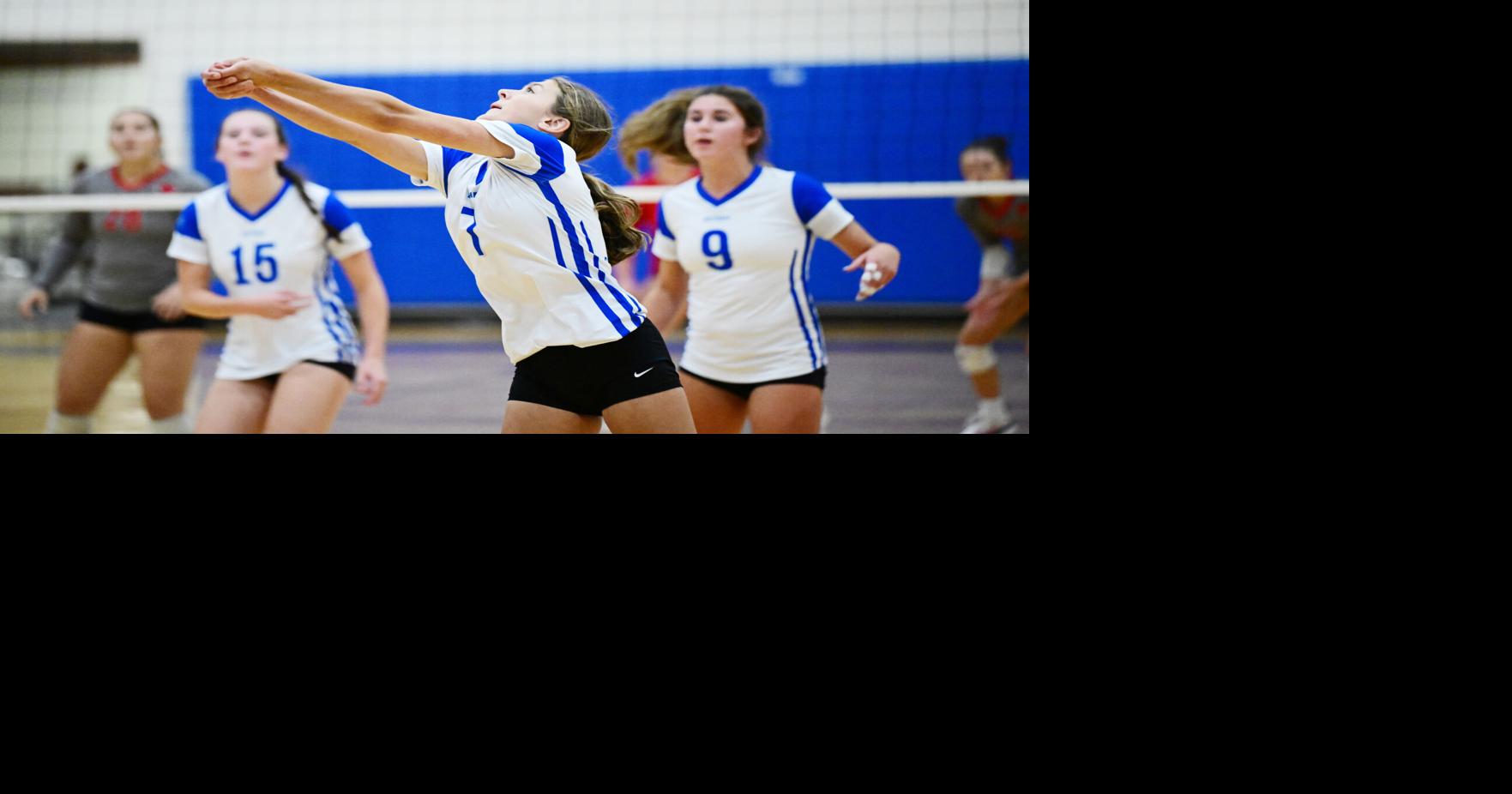GV geting ready for unique outdoor volleyball experience