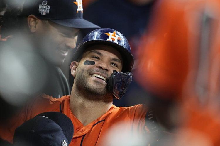 Houston: Astros: Jose Altuve in mini slump in ALDS