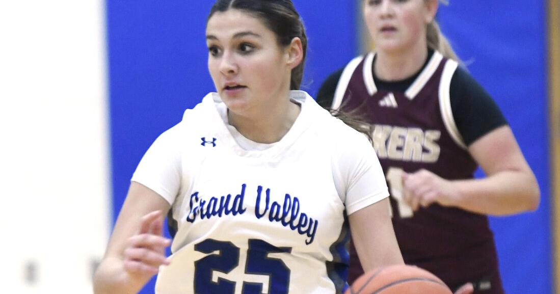 Grand Valley's Thirion juggling two winter sports