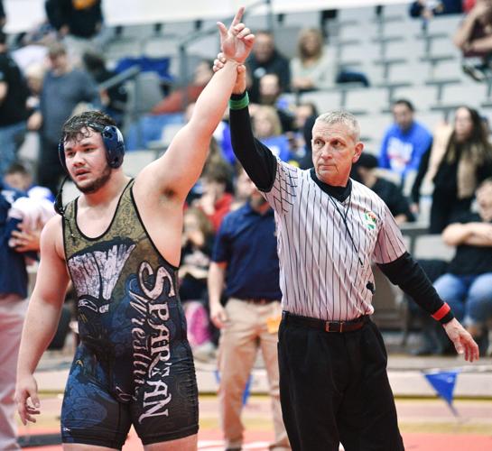 230306-sports-districtwrestling4