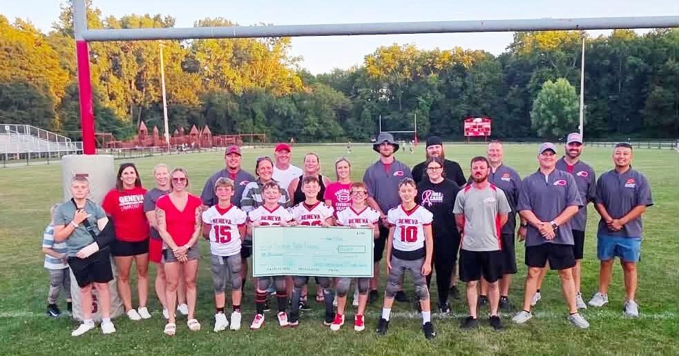 Sunset donates $10,000 to Geneva youth football