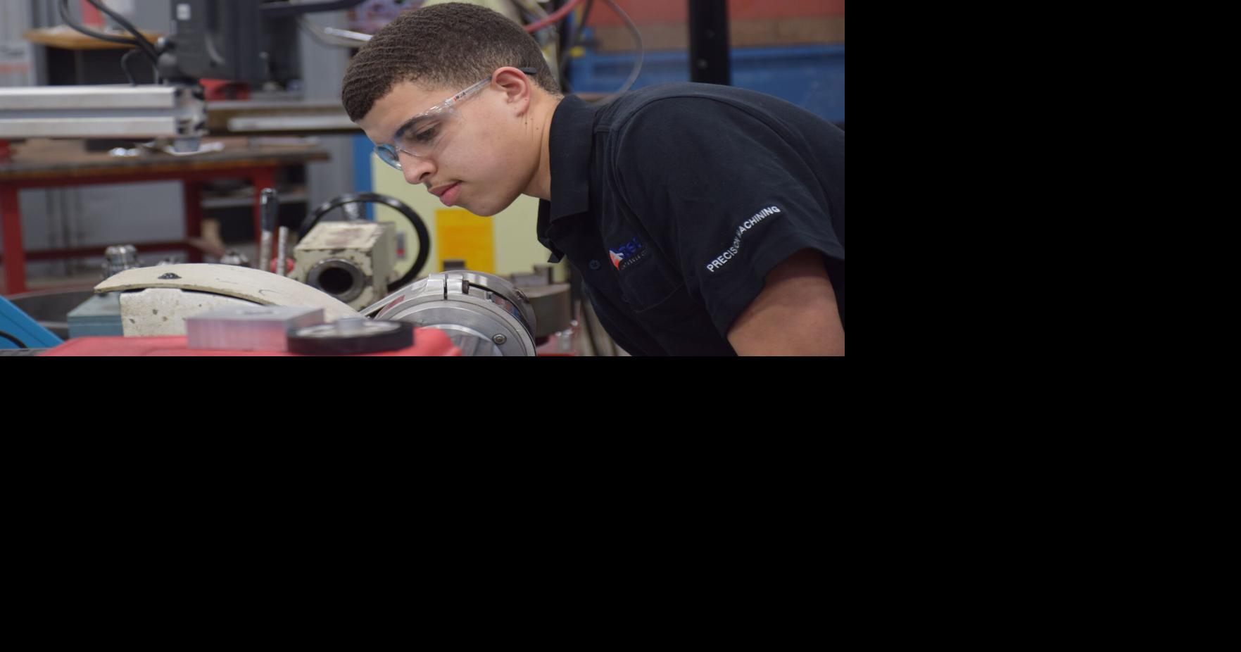 A-tech students team up for robotics competition | Local News ...
