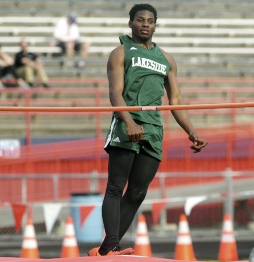 Boland takes first in 200 for Eagles at DI district track and field meet
