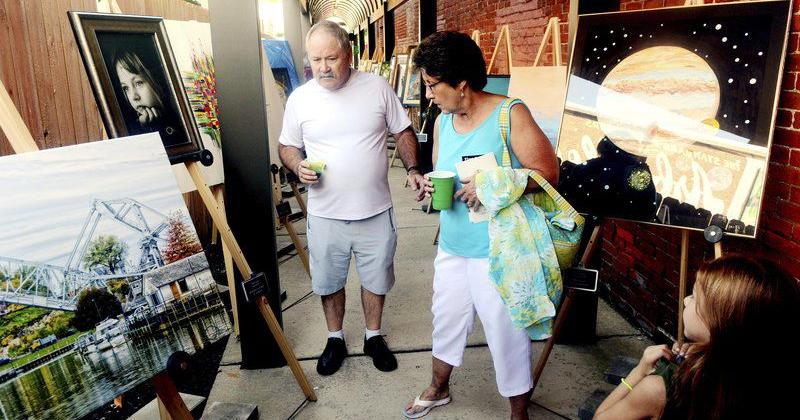 Local artists draw on talent to bring crowds to Main Avenue | Local ...