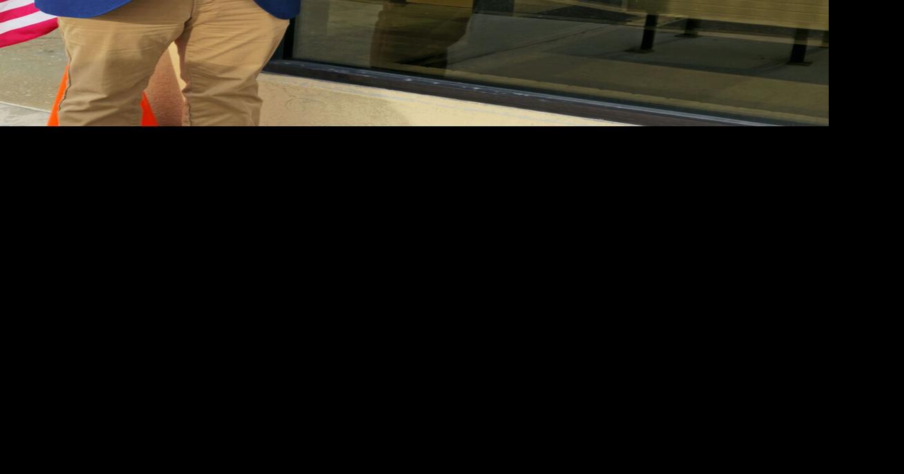 Thomas announces re-election campaign