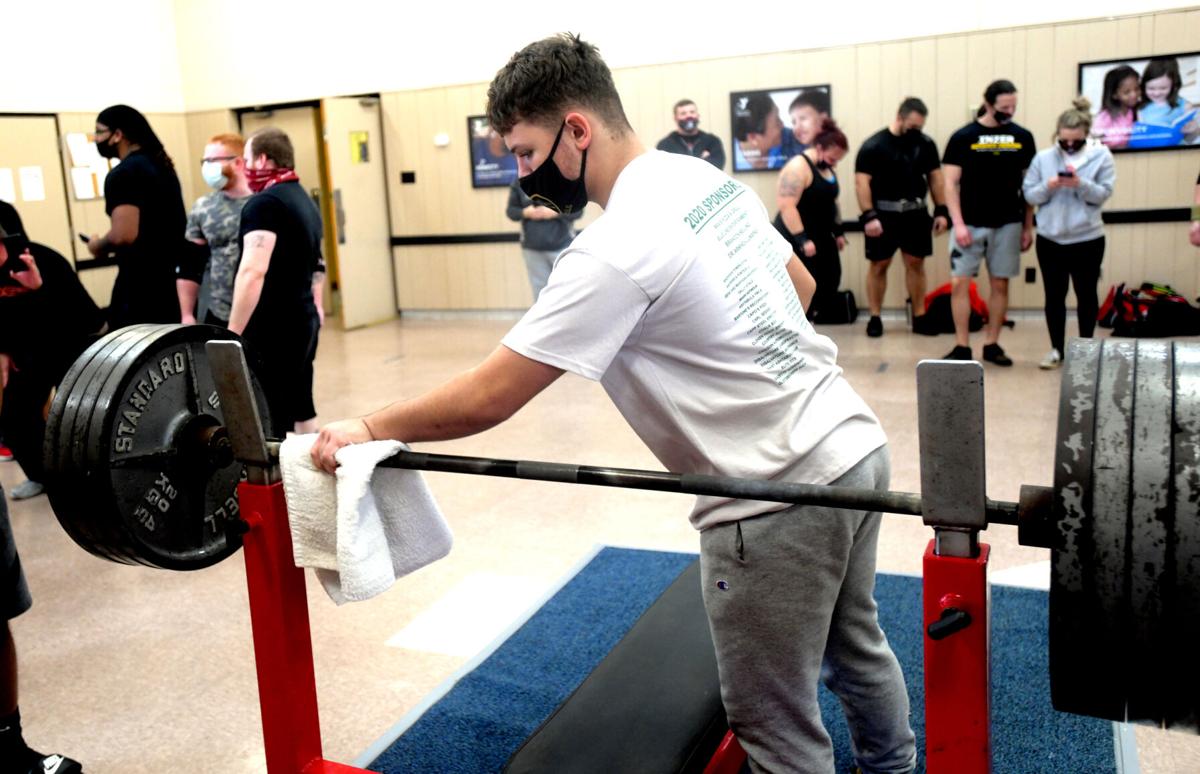 1122 bench press 4