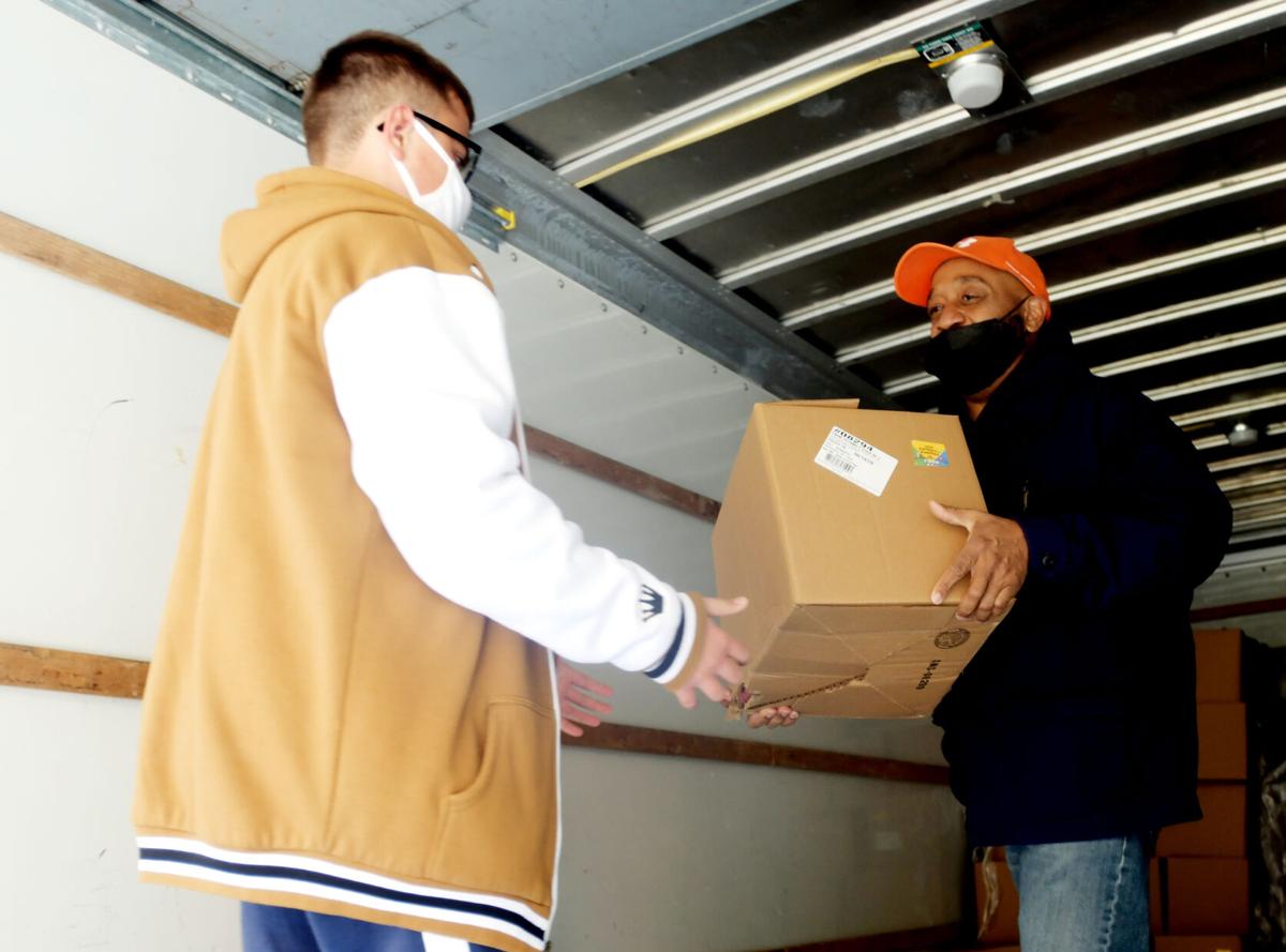 1017 food giveaway 7