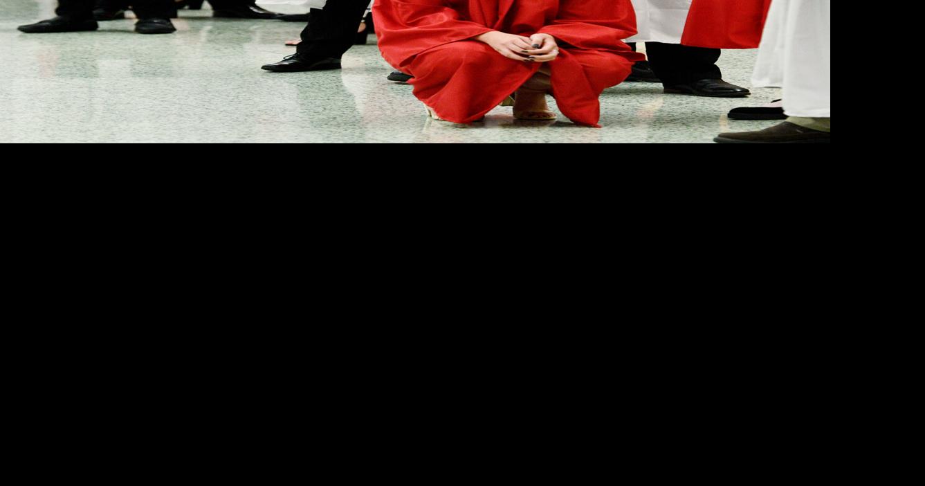 Edgewood graduates hear words of wisdom News