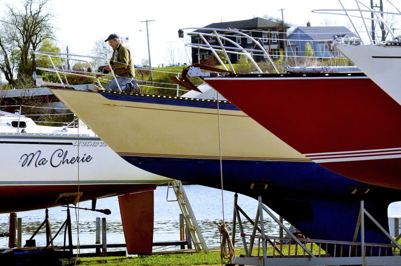 Ashtabula Yacht Club launches boating season | Local News | starbeacon.com