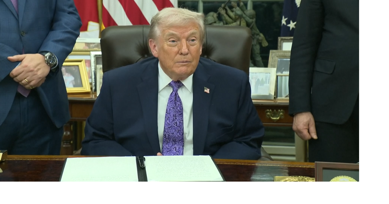 President Trump, local lawmakers react to Indiana Senate blocking redistricting