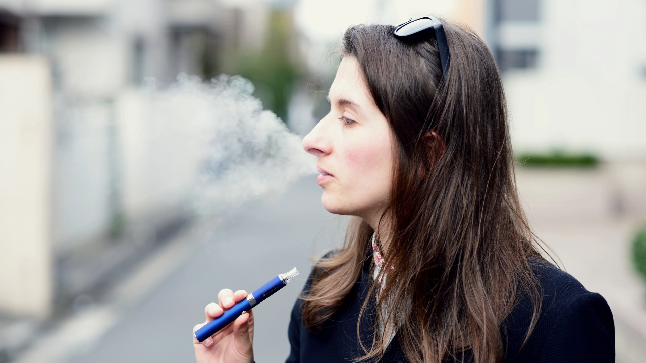 State senate to hear bill banning vape products from 'foreign adversarial  nations' | Politics