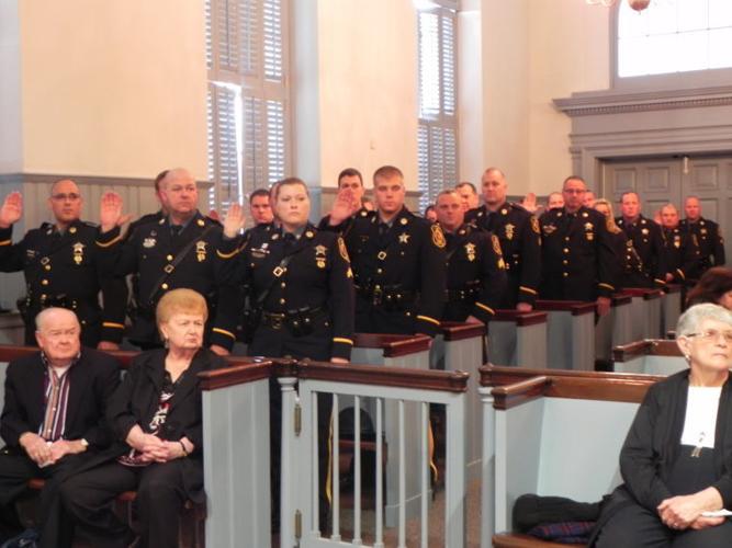 Dorchester officials begin taking oaths of office Local stardem com