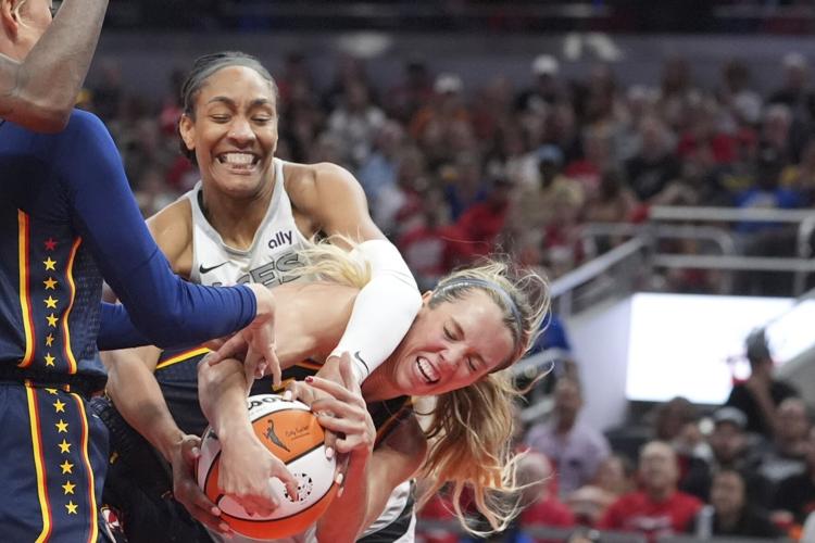 Fever beat Las Vegas 81-54 and snap a 16-game losing streak against the  Aces | Sports | stardem.com