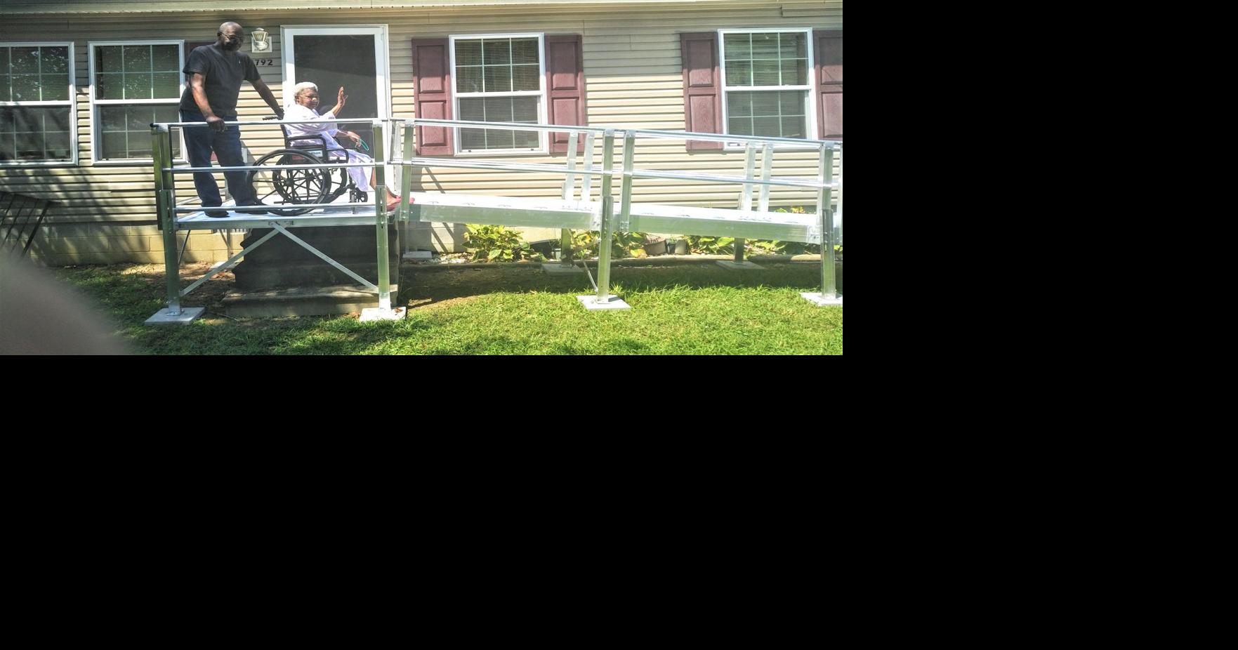 Bay Hundred volunteers install ramps with Qlarant grant Life