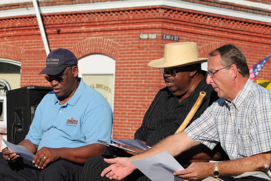 Hawkins, a community leader, passes away | Local | stardem.com