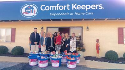 Community Comes Together To Help Seniors In Need Life Stardem Com
