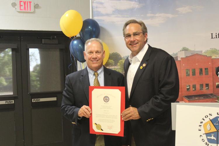 Hugh Grunden and Senator Johnny Mautz