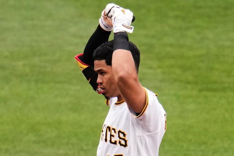 Endy Rodriguez drives in a pair of runs in his return to the majors ...