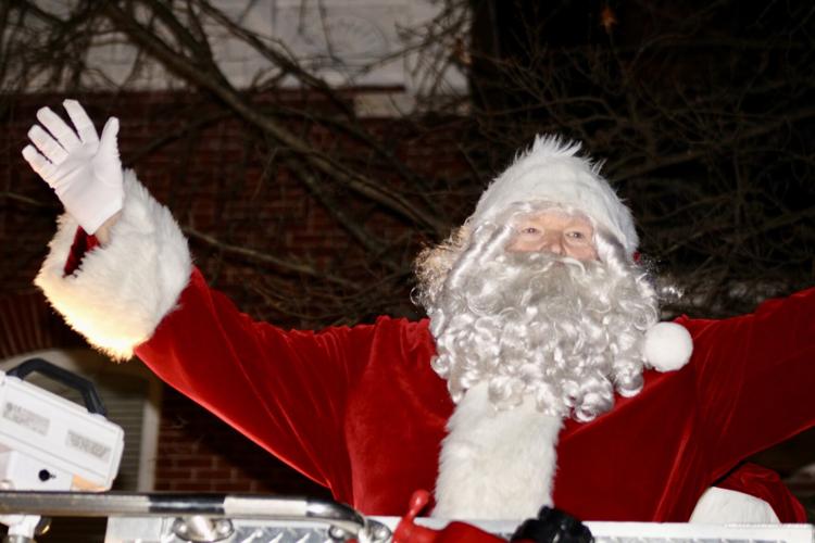 Easton holiday parade