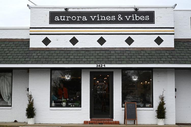 Vines and Vibes mixes boutique and quiche Business