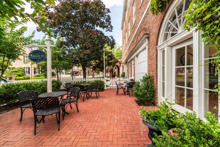 Tidewater Inn