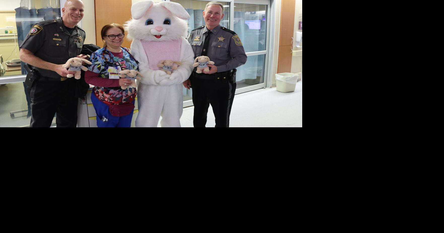 Local sheriffs bring Easter cheer to hospitals | Local | stardem.com