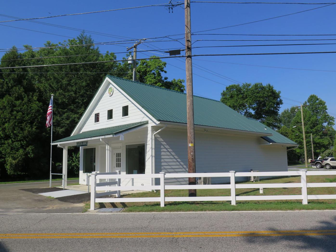 Queen Anne unveils new town hall Spotlight
