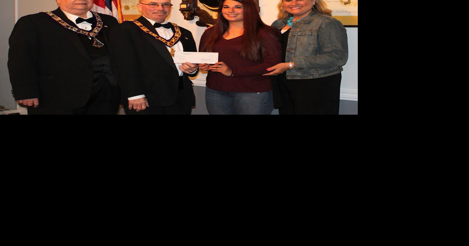 Kent Island Elks honor memory of local equestrian's mom Local