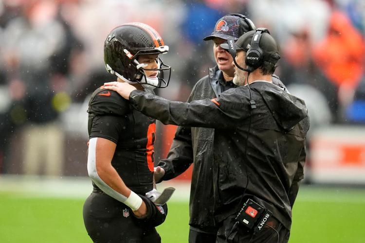 Dolphins Browns Football