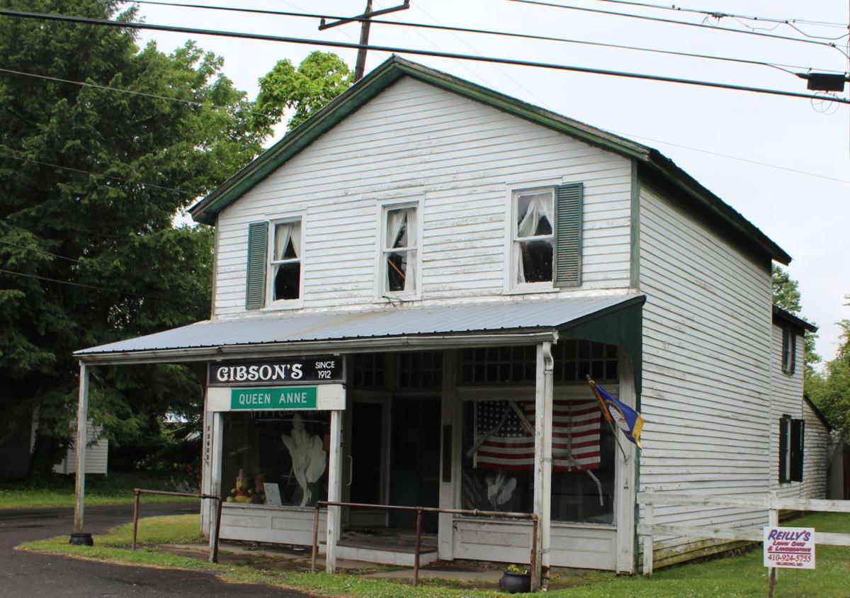 Queen Anne Unveils New Town Hall Spotlight Stardem Com
