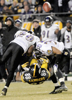 Pittsburgh Steelers wide receiver Emmanuel Sanders (88) is tackled