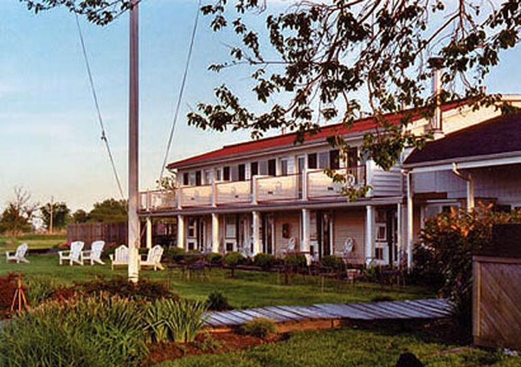 Tilghman Island Inn