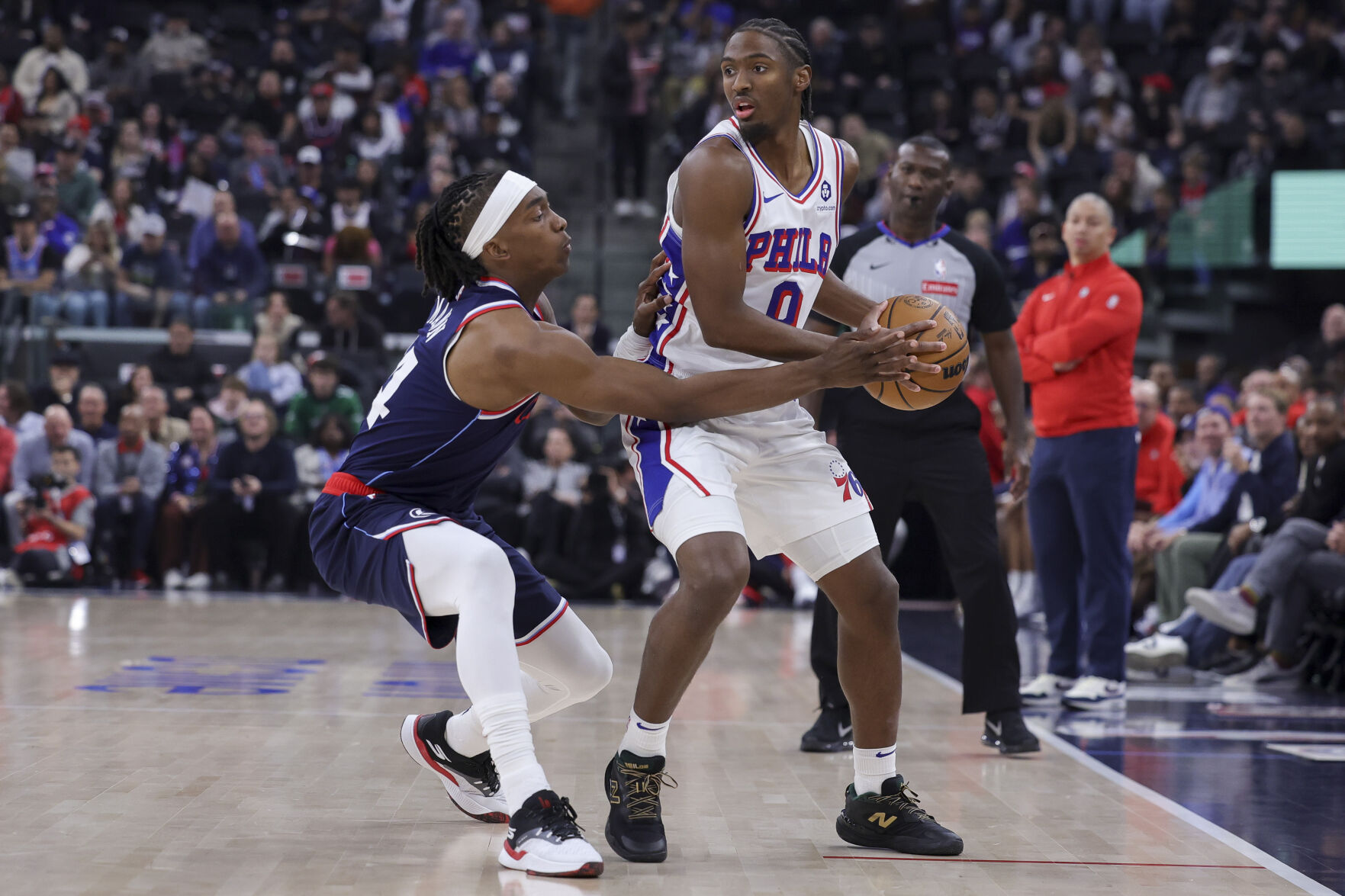 76ers' All-Star Guard Tyrese Maxey Out With Hamstring Injury, AP Source ...