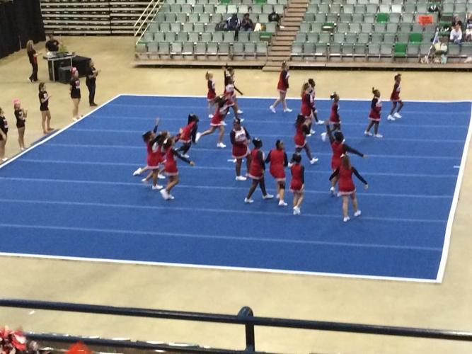 Bayside Pop Warner holds cheer competition Local