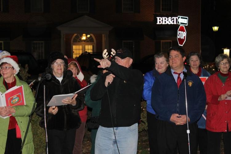 Centreville Christmas Tree Lighting Featured