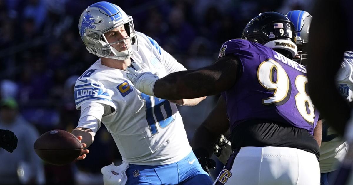 Ravens tough task for Cards | | stardem.com