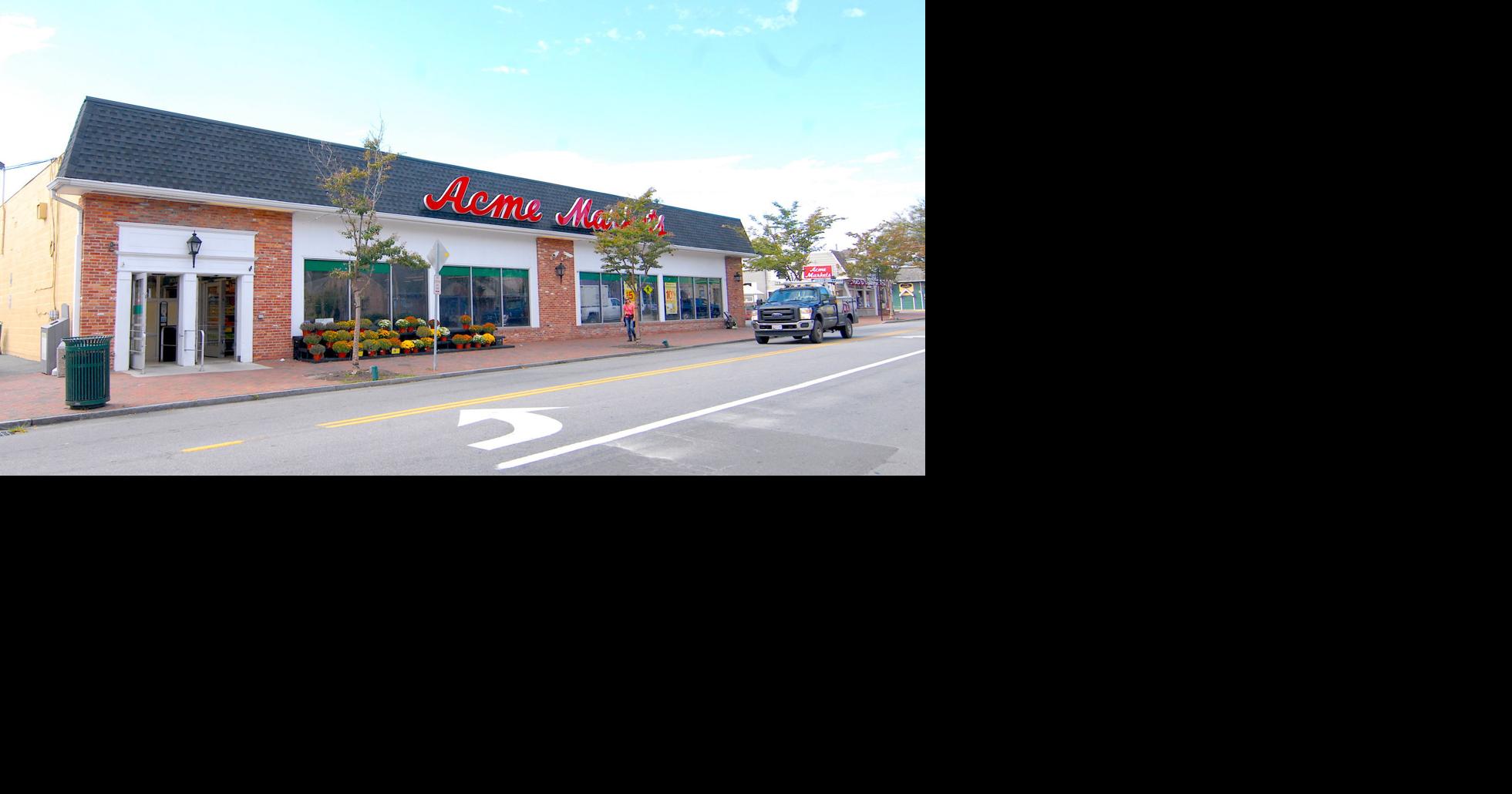 Residents protest closure of ACME Spotlight