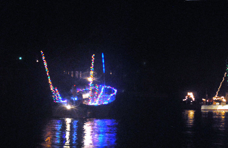 Tilghman Boat Parade magic | Local | stardem.com